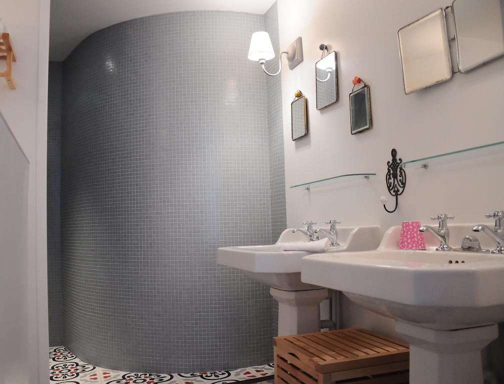 La Grenadine Bed & Breakfast Бордо Стая снимка
